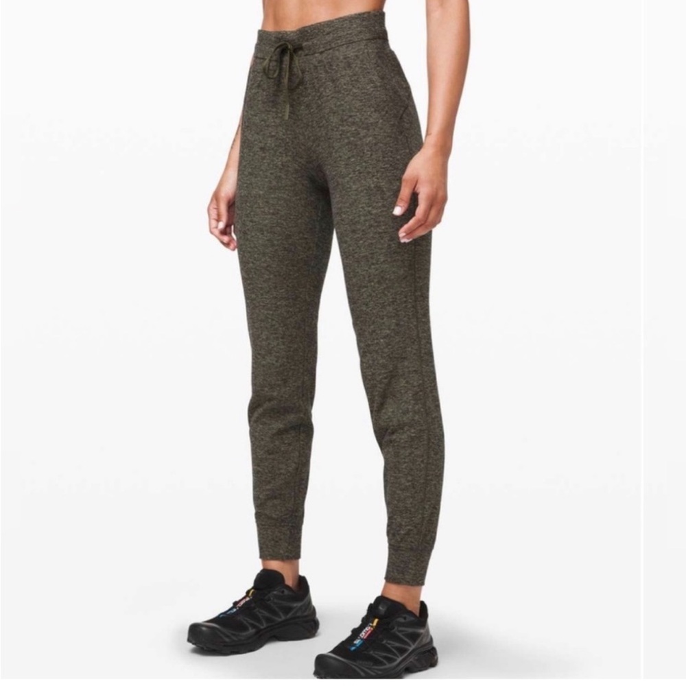 20. Lululemon Ready To Rulu Pant